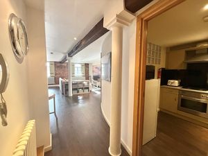 Photo 17- click for photo gallery